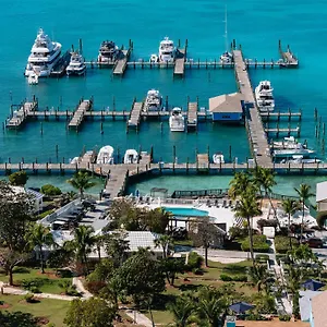 *** Hotel Romora Bay & Marina Bahamas